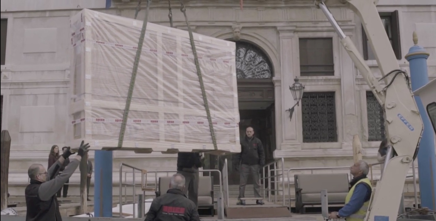 Záběr z videa propagujícího prodej Guardiho obrazu, Christie’s