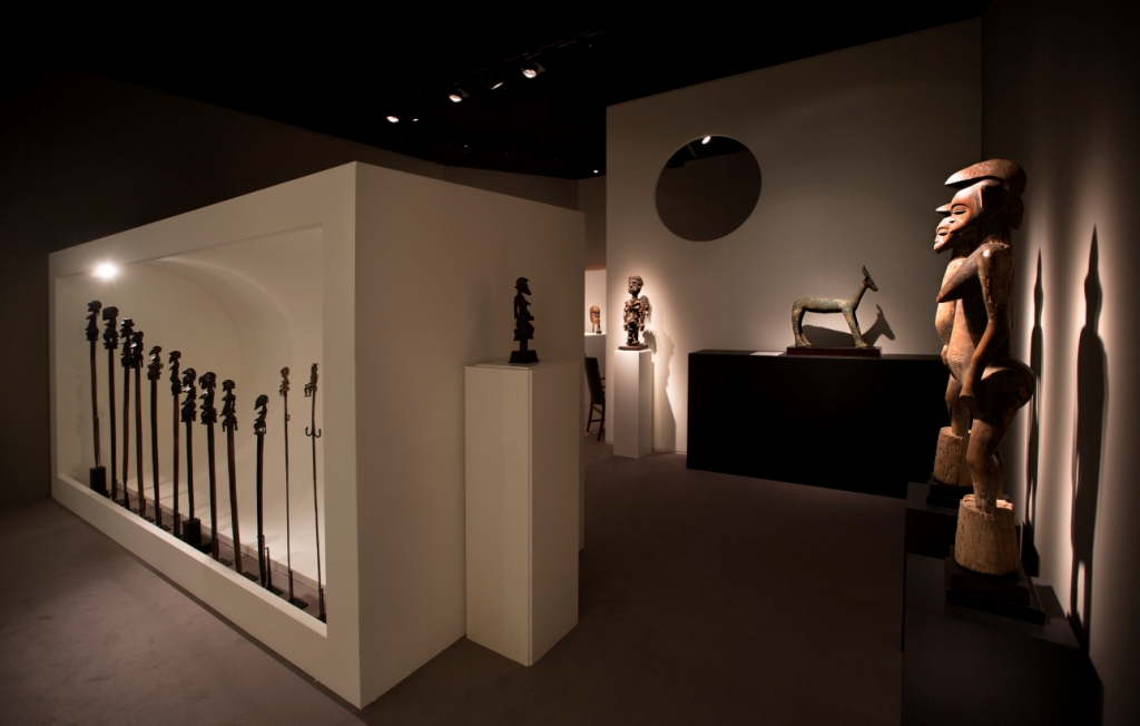 Stánek galerie Bernard de Grunne na veletrhu TEFAF / březen 2014 / foto: Harry Heuts
