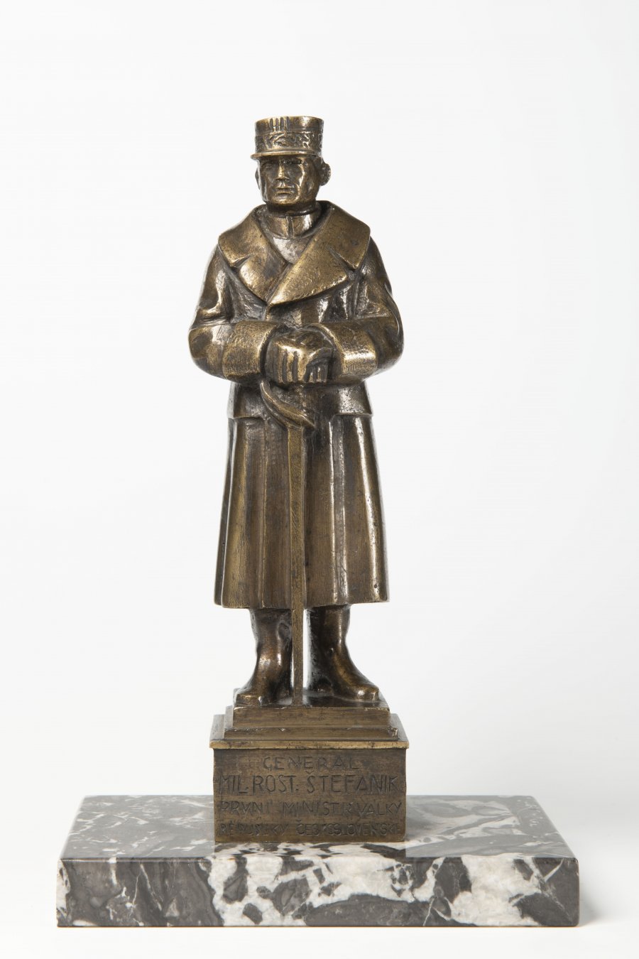 GENERÁL M. R. ŠTEFÁNIK