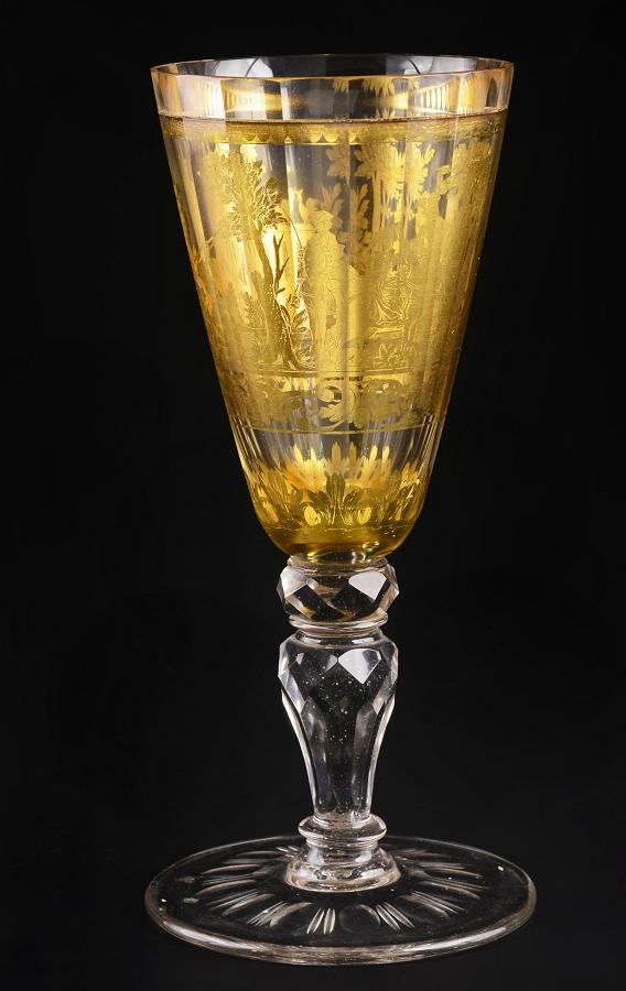 Dvoustěnný pohár, Čechy 1730 - 1740